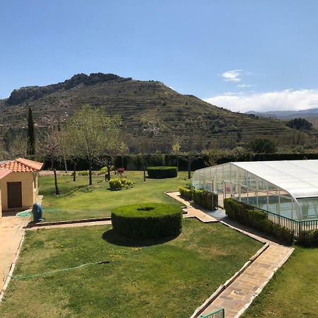 Hotel Villa De Estercuel Kültér fotó